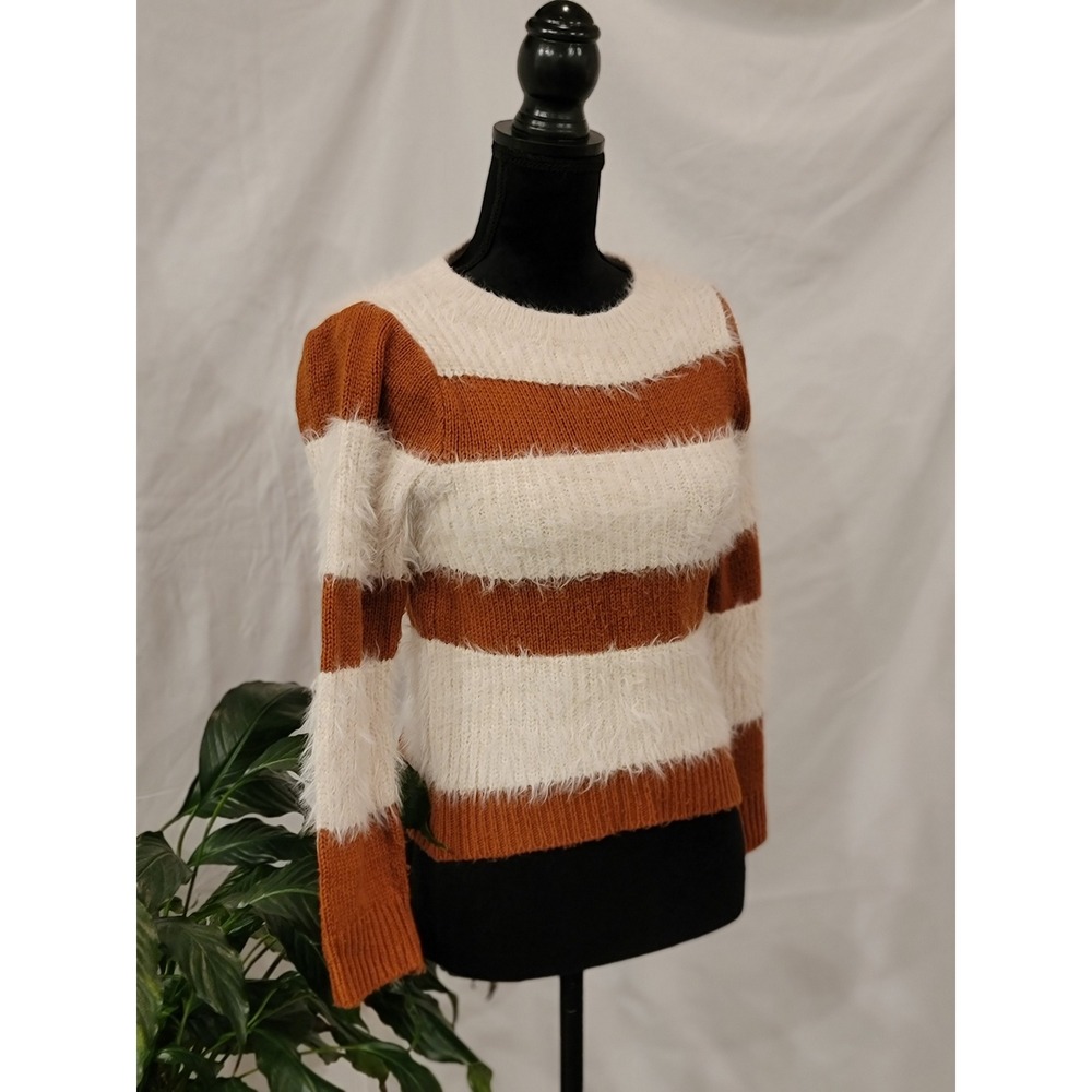 Chelsea & Violet Girls XL Striped Eyelash Fuzzy Knit Sweater Rust Cream‎